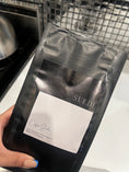 Load image into Gallery viewer, SUEDE DARK ESPRESSO WHOLE BEANS
