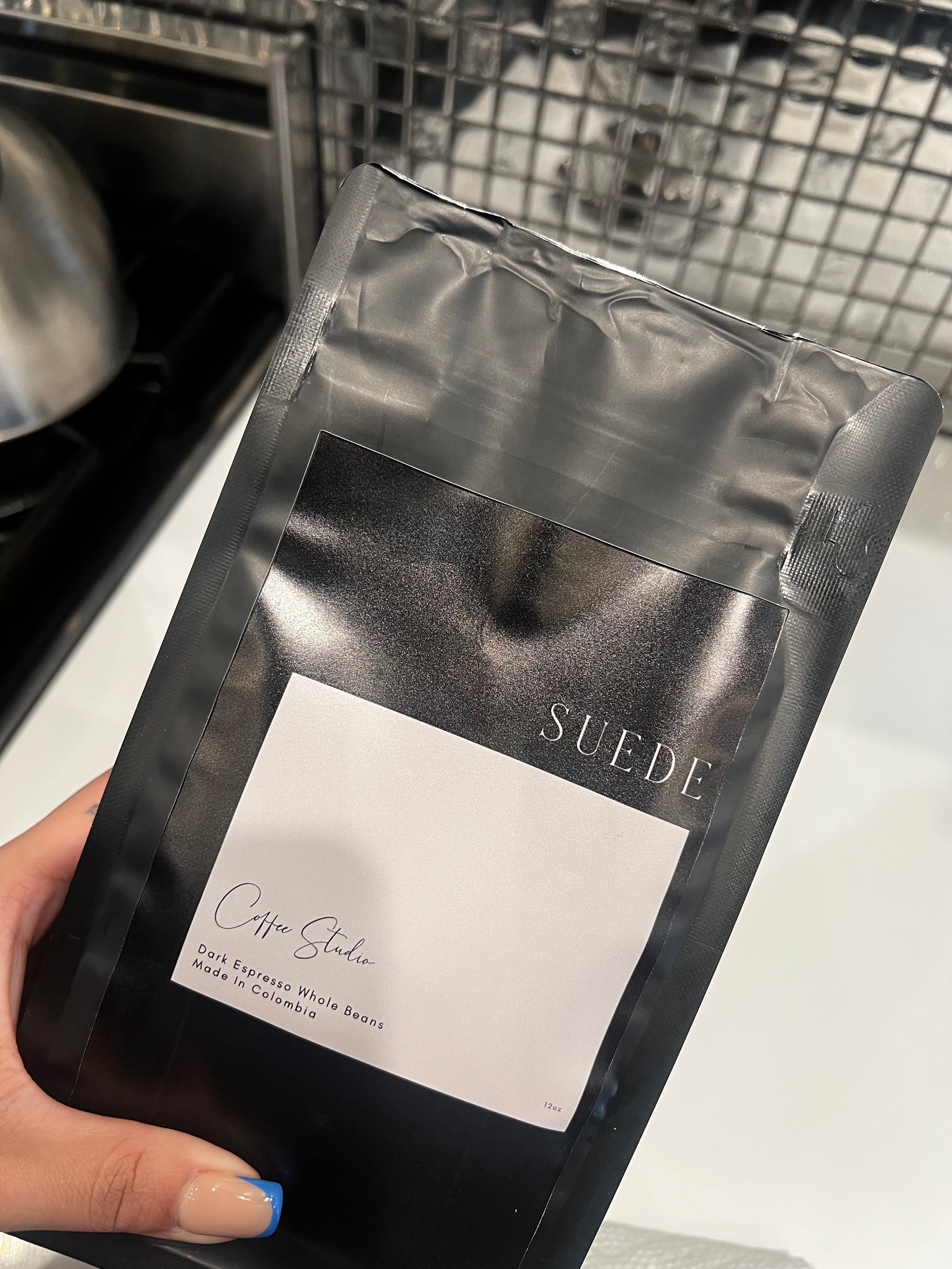 SUEDE DARK ESPRESSO WHOLE BEANS